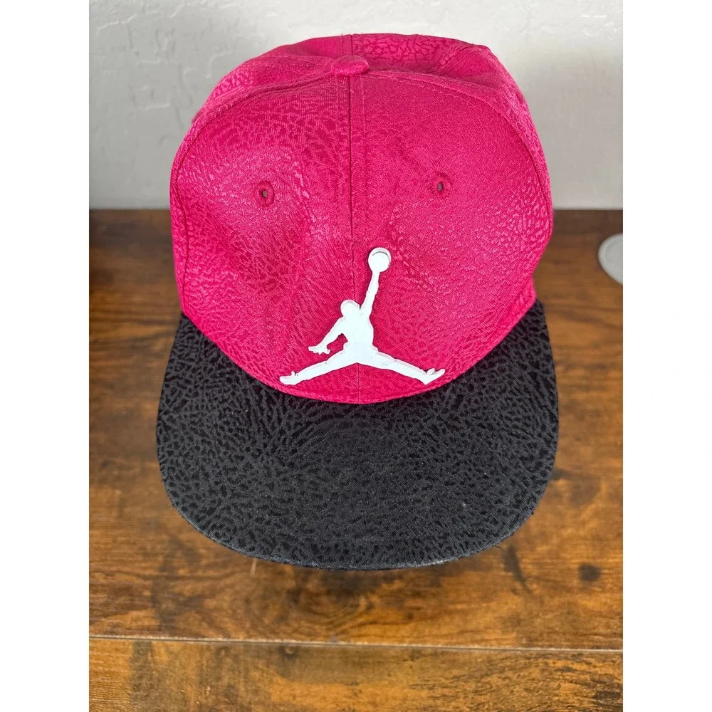 Jordan Jumpman Youth Snapback Hat Pink Black Elephant Print 1623-V12